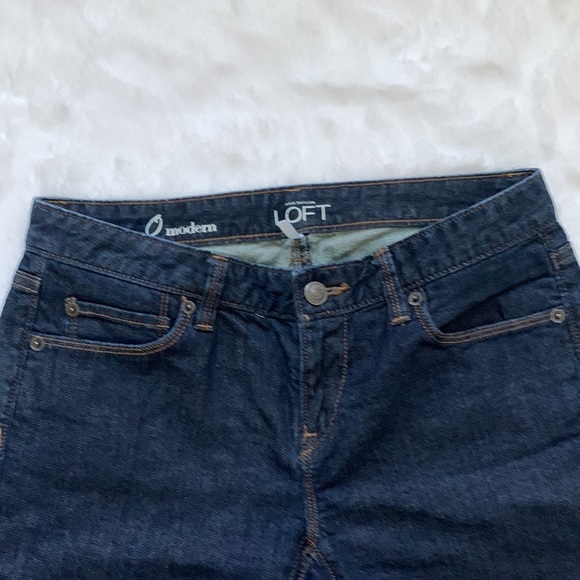 ๐บ 2 for $23 ๐บ LOFT Dark Denim Jean Shorts - Picture 5 of 13